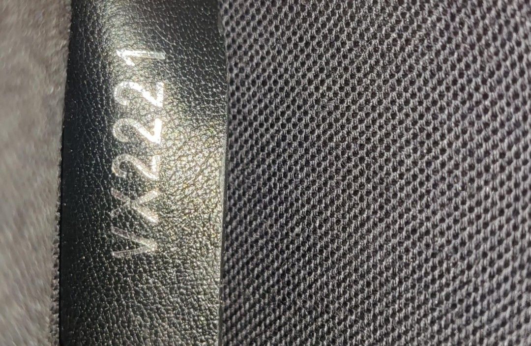 LOUIS VUITTON MESSENGER TRIO BAG - POUCH ONLY (Category: Luxury Bags & Wallets) located in Pasay City. Submitted by vnadales (Listing ID 1338646479, Image 3). Description: AUTHENTIC LV POUCH ONLY KINDLY SEND ME A MESSAGE IF INTERESTED. PRICE IS NEGOTIABLE. THANK YOU.