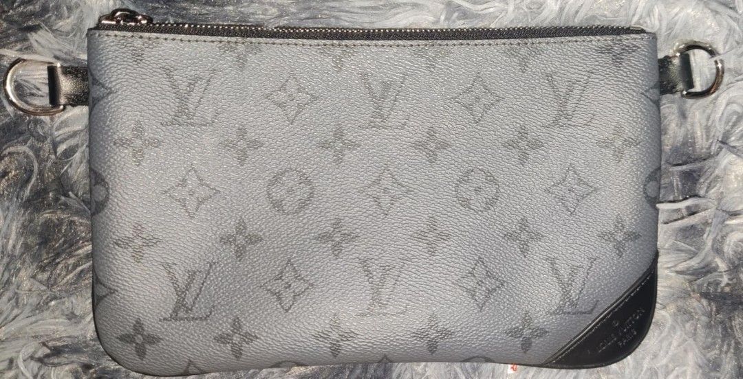 LOUIS VUITTON MESSENGER TRIO BAG - POUCH ONLY (Category: Luxury Bags & Wallets) located in Pasay City. Submitted by vnadales (Listing ID 1338646479, Image 2). Description: AUTHENTIC LV POUCH ONLY KINDLY SEND ME A MESSAGE IF INTERESTED. PRICE IS NEGOTIABLE. THANK YOU.
