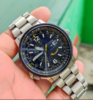 (Category: ) located in . Submitted by notorious_watches (Listing ID 1338795740, Image 1). Description: .