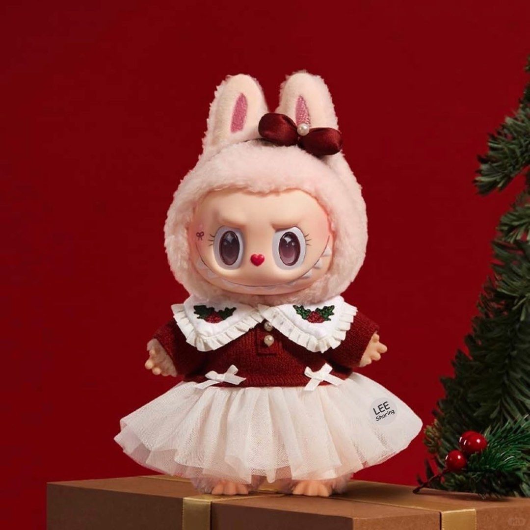 Mokoko Labubu Popmart Christmas edition