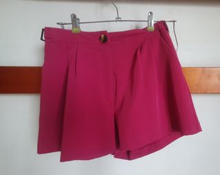 (Category: ) located in . Submitted by thenextcloset (Listing ID 1338669391, Image 1). Description: .