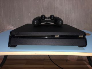 (Category: ) located in . Submitted by lizzygamesss (Listing ID 1338706629, Image 1). Description: .