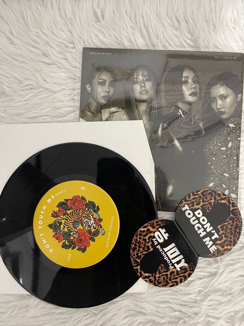 Refund Sisters: Don't Touch Me LP (Category: Storybooks) located in Cavite. Submitted by mxdesiree (Listing ID 1338767466, Image 2). Description: - has all the inclusions - likely new!! - only used as display - mop: gcash - mod: jnt / lalamove / jrs express rfs: need funds!!.