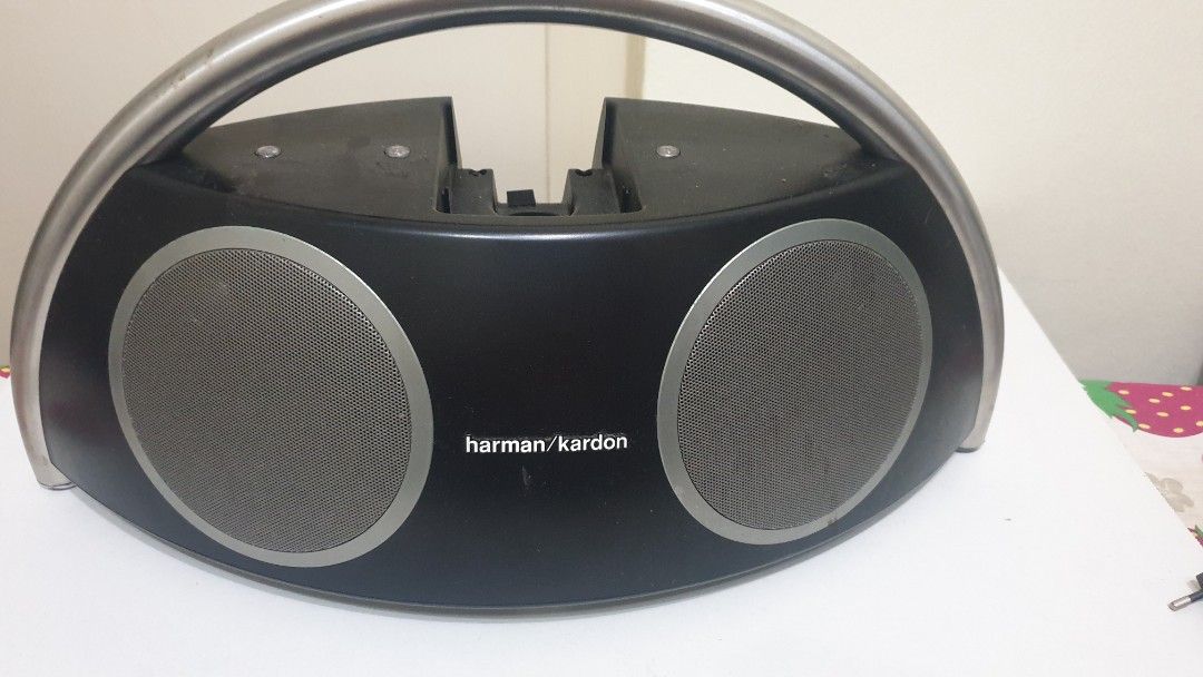 Speakers406834029695477760