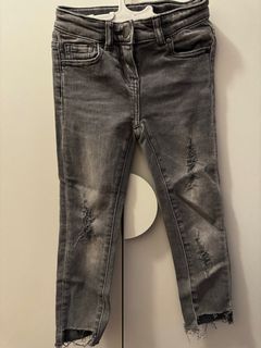 （分類：）位於 。 由 CYHKK 提交（商品編號 1338802278，圖片 1）。簡介： 。