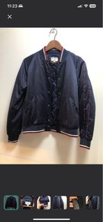 (Category: ) located in . Submitted by chingping (Listing ID 1338795912, Image 1). Description: .