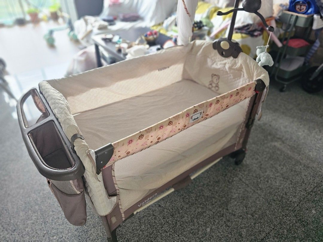 valdera baby bed