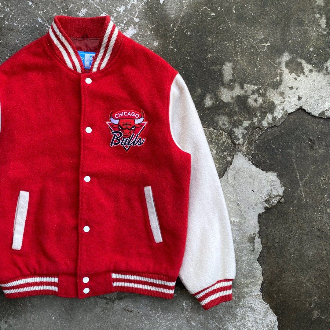 Vintage bulls starter jacket outlet
