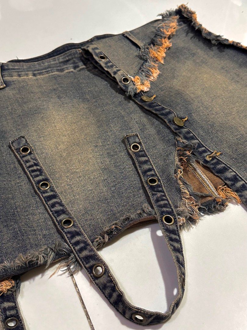 Wrong solution irregular stretchable archive grunge emo punk falling pocket low-rise denim skirt (Category: Skirts) located in Makati City. Submitted by nerv0us (Listing ID 1338794209, Image 3). Description: Waist 78cm, hip 98cm, length 40cm (stretchable) No issues, price is firm/non-negotiable P3-5 for actual material, p6 for when worn.