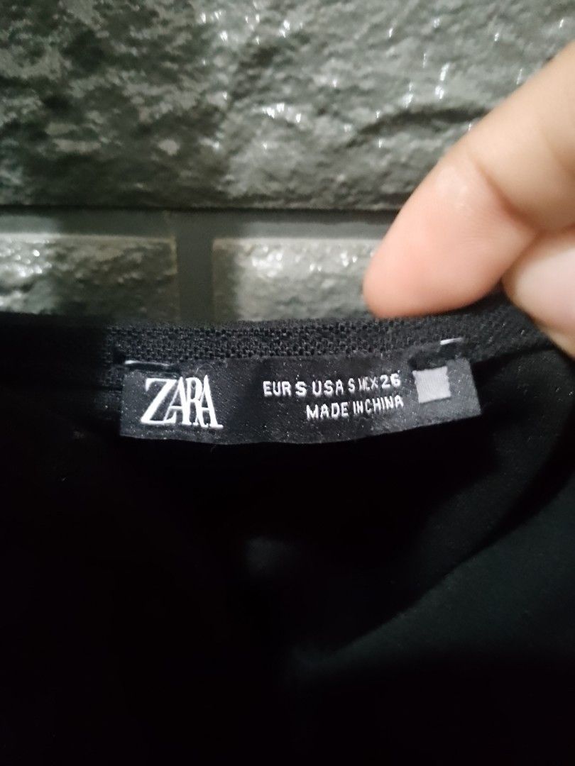 Zara women top (Category: Blouses) located in Quezon City. Submitted by kingdaviddenny (Listing ID 1338672181, Image 2). Description: .