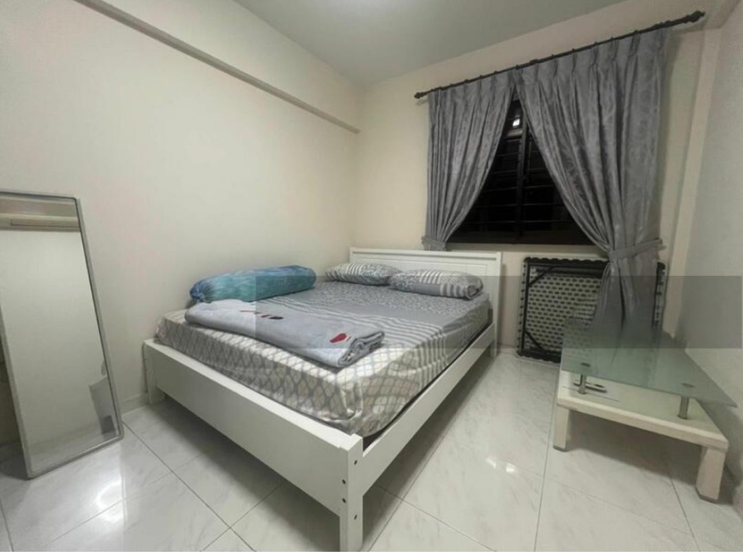 (Category: ) located in . Submitted by wseong (Listing ID 1338948868, Image 1). Description: .