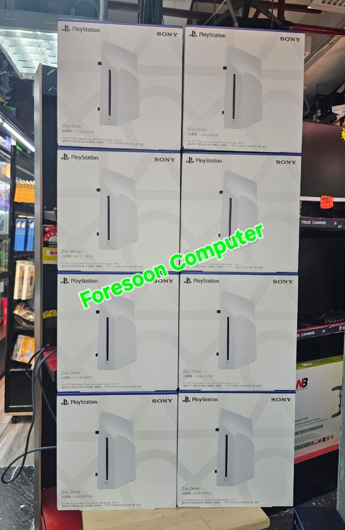 ✅🔥全新行貨 SONY PlayStation 5 光碟機 Disc Drive for PlayStation®5 Digital Edition (Slim) PRO PS5 ✅🔥 （分類：PlayStation）位於 Hong Kong。 由 Foresoon_Computer 提交（商品編號 1338864493，圖片 1）。簡介： 在Blu-ray™光碟上暢玩PS5®遊戲和大量受支援的PS4®遊戲陣容。 精彩娛樂 享受在4K Ultra HD Blu-ray™光碟、Blu-ray™光碟和DVD上觀看電影和節目的樂趣。 。