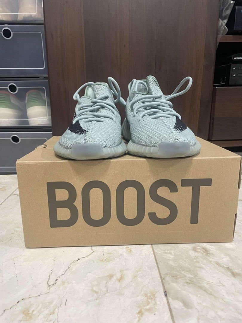 Adidas Yeezy 350 v2 Salt (Category: Sneakers) located in Valenzuela. Submitted by abcdely (Listing ID 1338960688, Image 3). Description: Yeezy 350 V2 Salt Size 8US/7.5UK Good as new condition no issues Used for approximately 7-10 minutes RFS - too big ₱10,500 nego.
