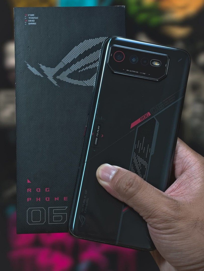 Asus Rog Phone 6 (Category: Asus) located in Manila. Submitted by yaj09 (Listing ID 1338844843, Image 1). Description: For Sale Or Swap Asus Rog 6 256gb Complete Package Free Aerocooler 6 22k Selling Price Fix 23k Swapping Price.