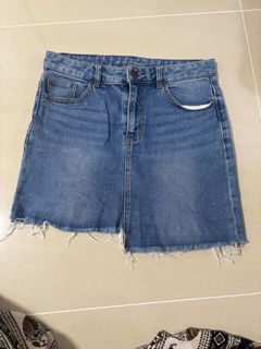 (Category: ) located in . Submitted by clvrkr (Listing ID 1338871491, Image 1). Description: .