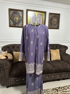 (Category: ) located in . Submitted by frncloset (Listing ID 1338867977, Image 1). Description: .