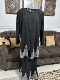 (Category: ) located in . Submitted by frncloset (Listing ID 1338868566, Image 1). Description: .