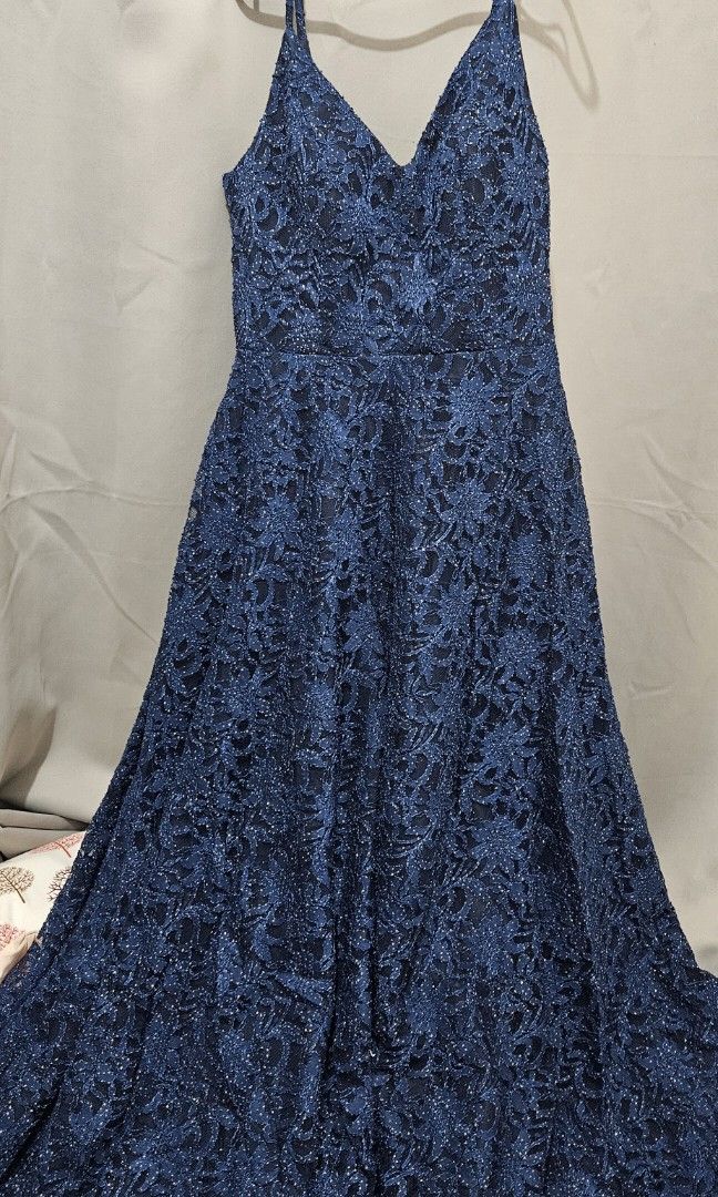 Blue Malt Long Evening Gown (XL) (Category: Evening dresses & gowns) located in Manila. Submitted by annie_001 (Listing ID 1338950644, Image 1). Description: Malt evening long gown with gold glitters XL size Item currently in Paco Manila, near Rob Otis..