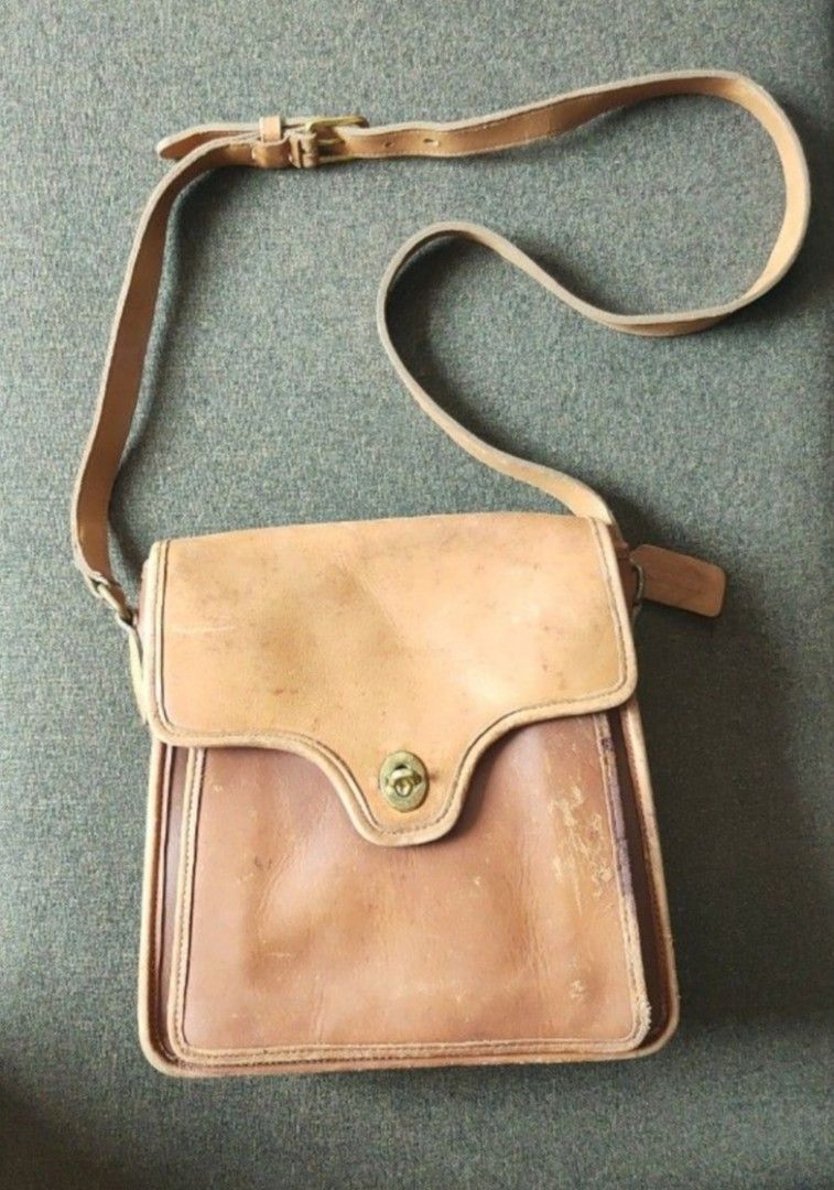 Coach Vintage 1970 Sling Bag