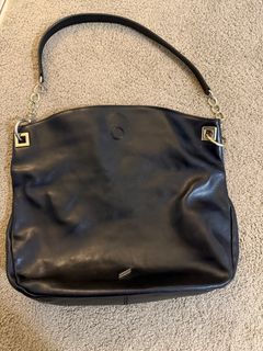 (Category: ) located in . Submitted by 2003preloved (Listing ID 1338966339, Image 1). Description: .