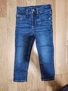 (Category: ) located in . Submitted by shoppingqueen8 (Listing ID 1338950859, Image 1). Description: .