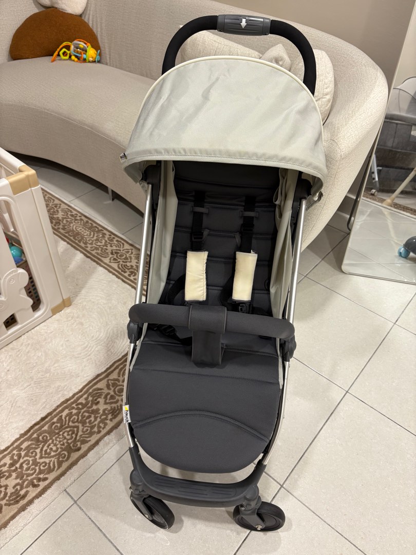HAUCK Swift Plus x Autofold Cabin Stroller, Babies & Kids, Going Out ...