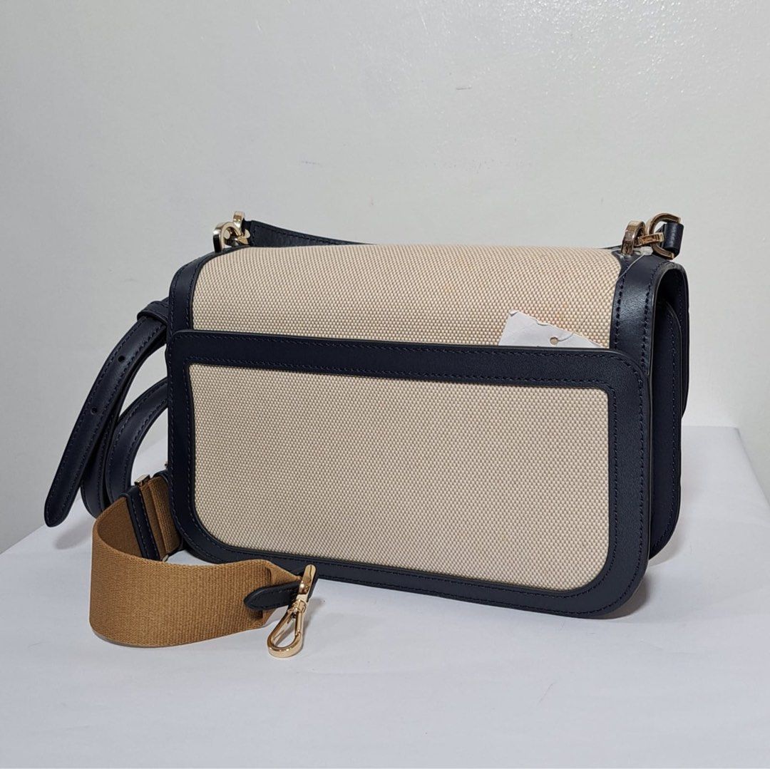 Kate spade flap audrey Original (Category: Cross-body Bags) located in Quezon City. Submitted by meant_4_u (Listing ID 1338950728, Image 3). Description: 😱On hand Ph and ready to ship 😍 "LAST PRICE posted 👋🏼 😲 Original kate spade audrey flap crossbody - ✅Sale with minimal flaw 📌 Mall Price : ₱26,500 ✅ inclusions: Tag, paper bag, 🤗 Guaranteed Original from USAo 🤑 MOP: BPI / BDO/ metrobank/ Gcash-gcash transfer #meant_4_u #originalkatespade