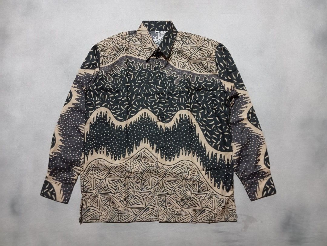 Kemeja Batik Pria Motif Elegan Hitam Coklat Kemeja Batik Lengan Panjang, Fesyen Pria, Pakaian , Atasan di Carousell