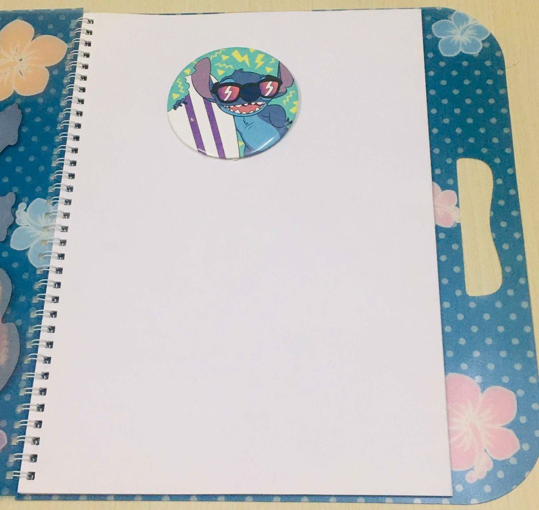 Lilo & Stitch Sketchbook/Notepad with Stitch Badge/Button Pin, Hobbies ...