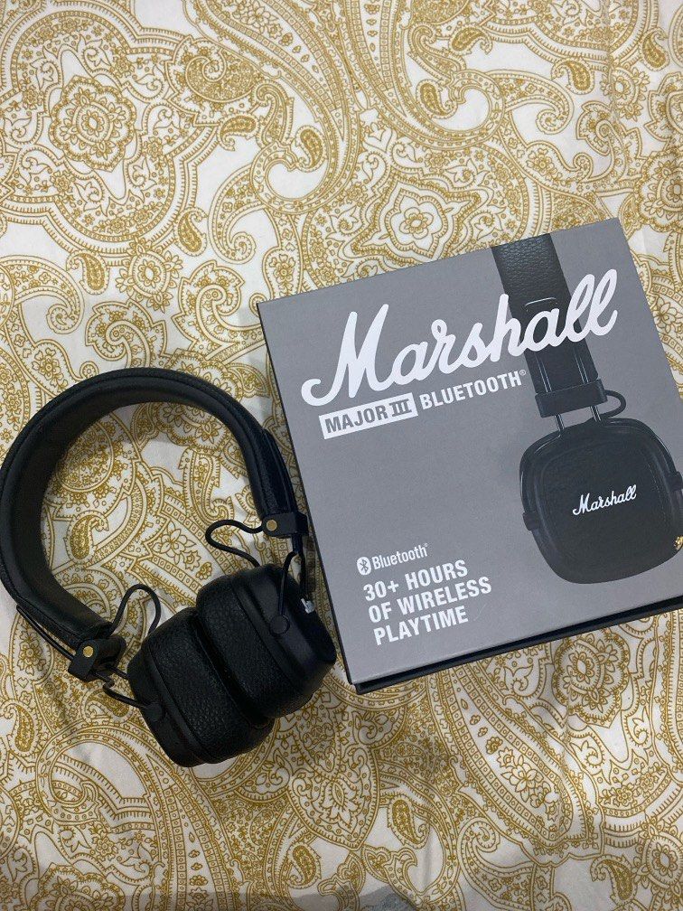 Marshall MAJOR III Bluetooth (Category: Headphones & Headsets) located in Manila. Submitted by annabananadel (Listing ID 1338880920, Image 2). Description: Bought in Japan. Works like it’s new. Easy to connect. RFS: Bought airpods max.