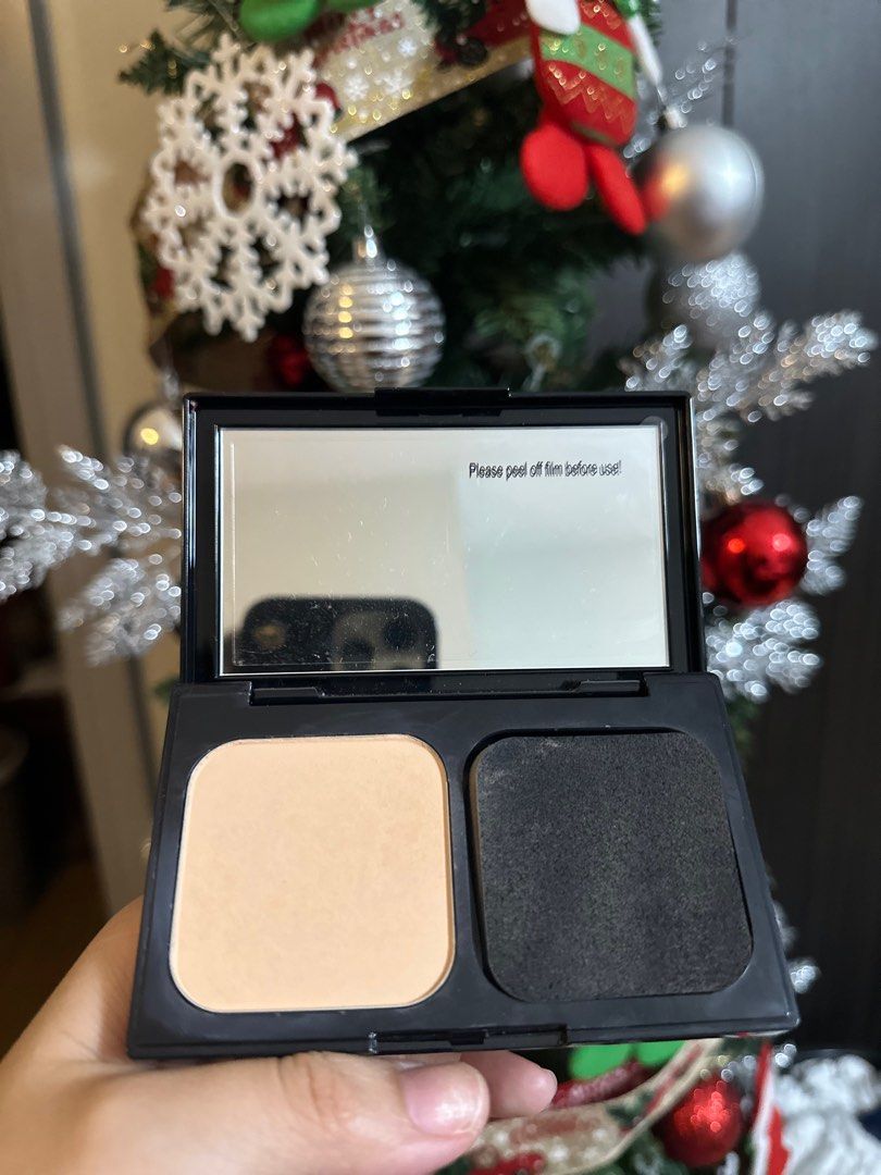 Maybelline Fit Me (Category: Makeup) located in Manila. Submitted by declutter_rebuff (Listing ID 1338911609, Image 2). Description: .