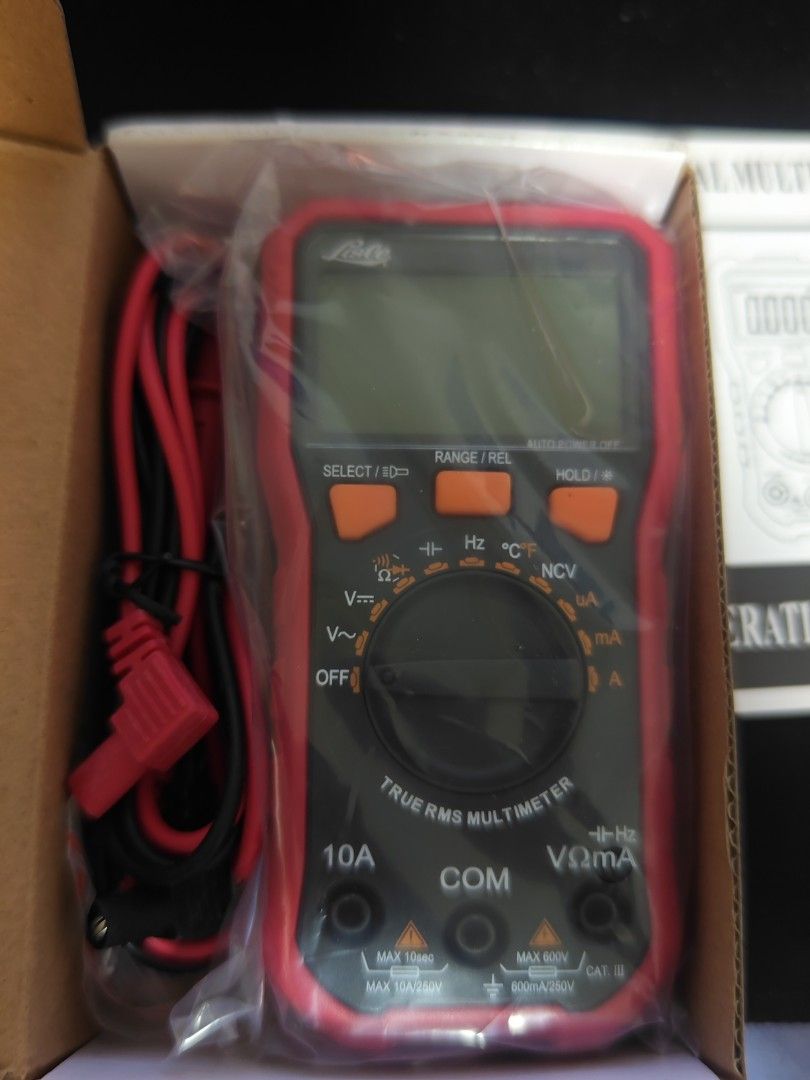 Multimeter (Category: Electrical, Adaptors & Sockets) located in Singapore. Submitted by 10042858 (Listing ID 1338972290, Image 3). Description: .