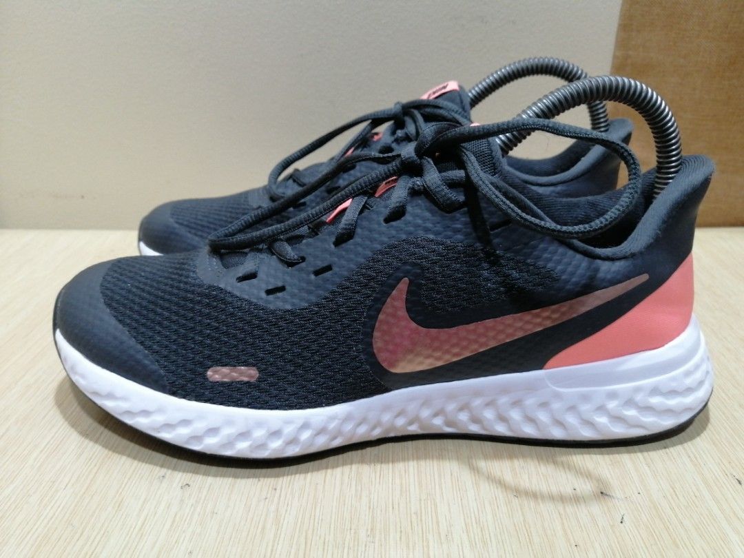 Nike 6 youth in women's clearance
