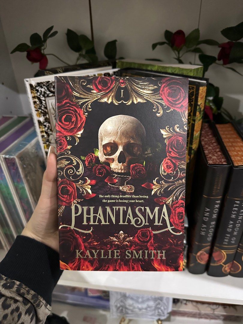Phantasma by Kaylie Smith (Category: Storybooks) located in Manila. Submitted by fearlight (Listing ID 1338975991, Image 1). Description: Phantasma ₱1100 - Paperback - Brand new - US copy.