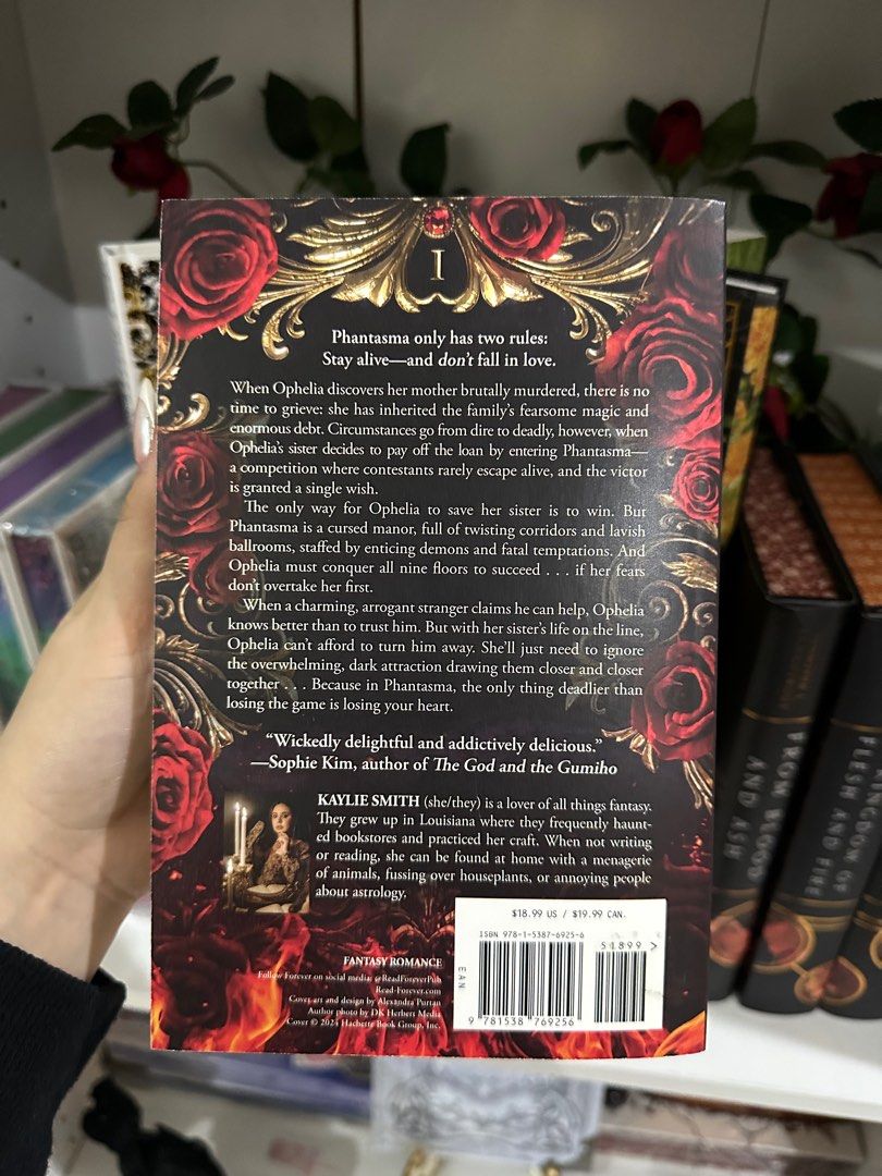 Phantasma by Kaylie Smith (Category: Storybooks) located in Manila. Submitted by fearlight (Listing ID 1338975991, Image 3). Description: Phantasma ₱1100 - Paperback - Brand new - US copy.