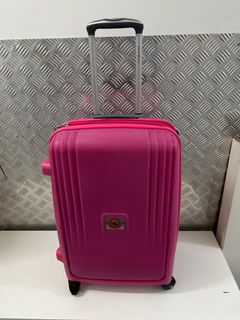 （分類：）位於 。 由 fashiontrade_luggage_company 提交（商品編號 1338902553，圖片 1）。簡介： 。