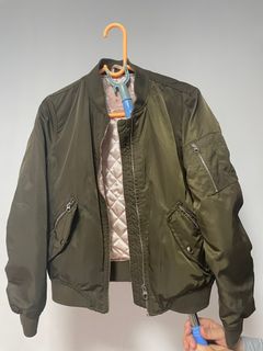 （分類：）位於 。 由 chacham53 提交（商品編號 1338908103，圖片 1）。簡介： 。