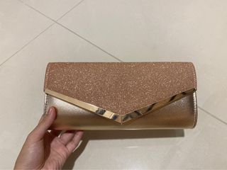 (Category: ) located in . Submitted by preloved_farhanis (Listing ID 1338955600, Image 1). Description: .