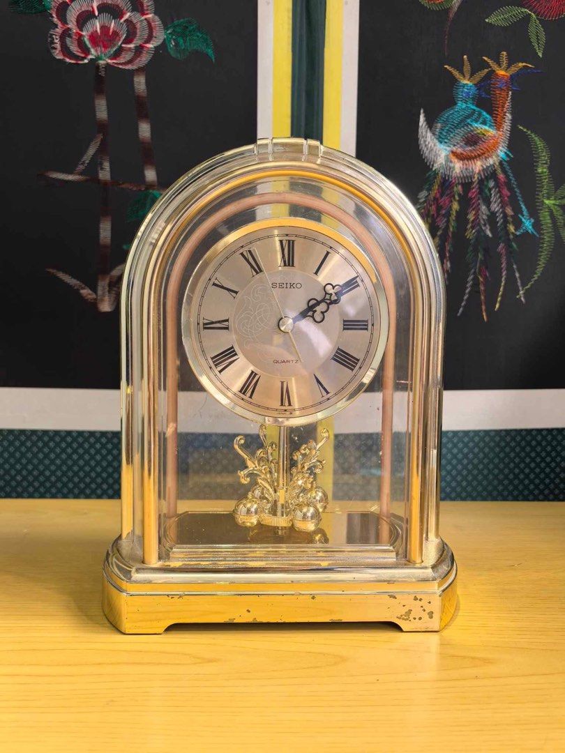 Seiko Quartz Table Clock Working (Category: Clocks) located in Valenzuela. Submitted by mimasujapansurplus (Listing ID 1338949168, Image 1). Description: 📢 AVAILABLE ‼️ 🇯🇵 Seiko Quartz Table Clock 🇯🇵 ✅ As is - what you see is what you get. ✅ Working clock ✅ Pendulum spinner not working ✅ Made in Japan 1989 Width: 3.5 inches Length: 7.5 inches Height: 11 inches 🏷️PRICE: 450 only ‼️ Location: Bignay, Valenzuela City.