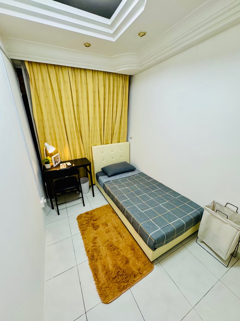 (Category: ) located in . Submitted by gadaffi7 (Listing ID 1338956346, Image 1). Description: .