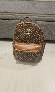 (Kategori: ) berada di . Dikirim oleh natmi (ID iklan 1338946391, Gambar 1). Deskripsi: .