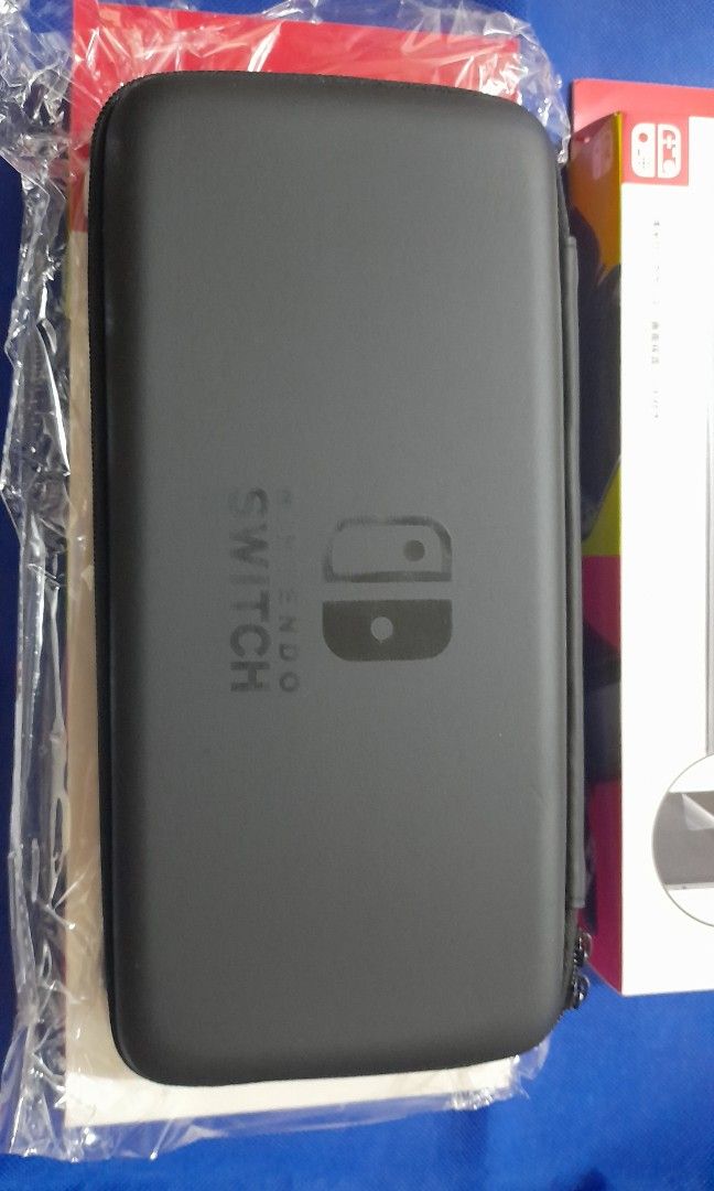 VERSION 1,2 SWITCH SILICON CASE (Category: Cases & Covers) located in Quezon City. Submitted by hajjasittienor (Listing ID 1338957318, Image 2). Description: BRAND NEW 💯 VERSION 1,2 NINTENDO SWITCH. HARD POUCH.350 CRYSTAL CASE.300 THUM GRIP.100 TEMPERD GLASS.250 ORIG CHARGER.900 SILICON CASE.300 ....PWEDE PICK UP ....PWEDE GCASH PAYMENT AVIDA TOWER NEW MANILA COL BONNY SERRANO AVE QUEZON CITY.