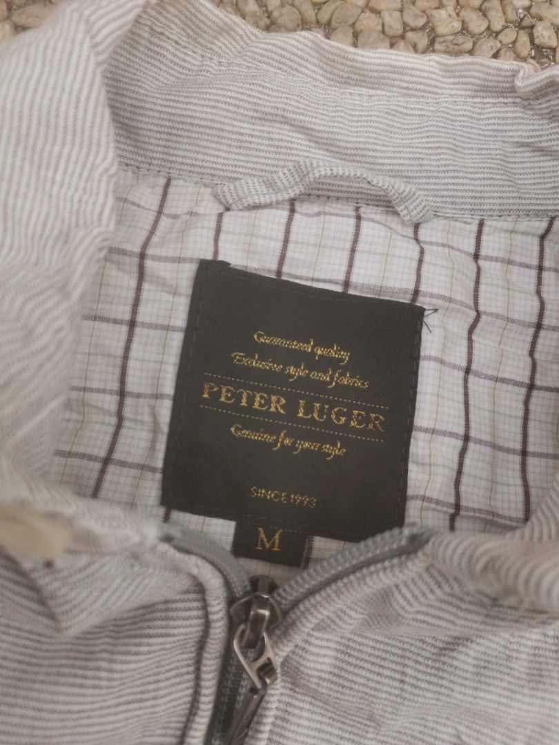Vintage Peter Luger Lightweight Harrington (Category: Coats, Jackets and Outerwear) located in Quezon City. Submitted by though.bare (Listing ID 1338907193, Image 3). Description: Fits M up to L for Men In good, worn condition. Width : 21.5" Length : 23.5" Sleeve : 23" Shoulder : 18" Listings not marked sold/reserved are available for purchase Feel free to send me a DM for inquiries! Payment thru GCash only These are preloved/used items, manage e
