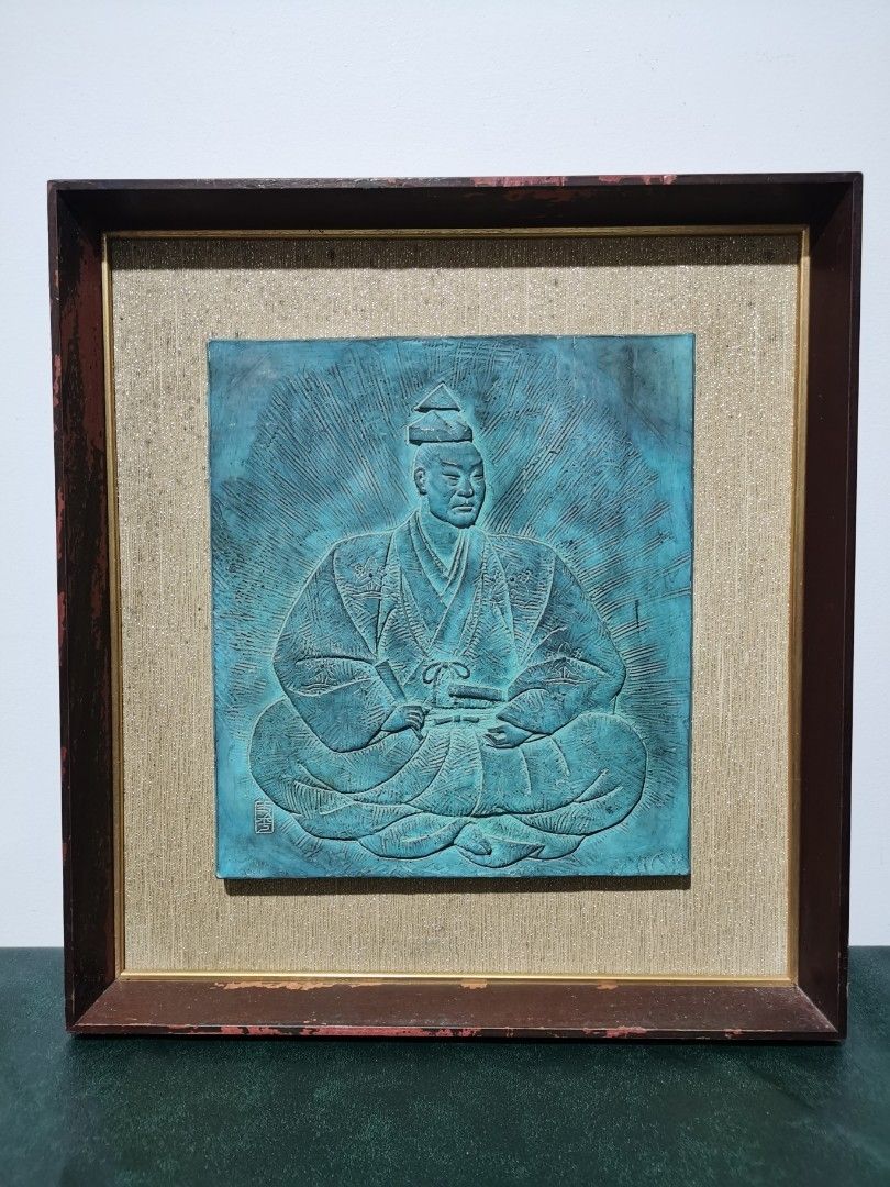 vintage signatured ceramic artwork (Category: Wall Decor) located in Baguio. Submitted by queenlyne_vintage_rare_finds (Listing ID 1338887819, Image 1). Description: .