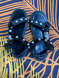 (Category: ) located in . Submitted by elizesteff (Listing ID 1338987393, Image 1). Description: .