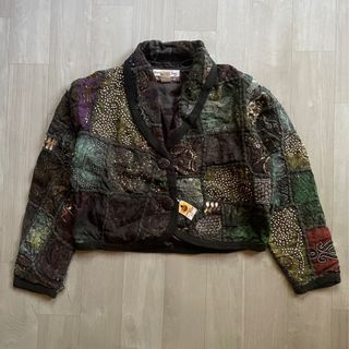 (Category: ) located in . Submitted by withoutwaste_thrift (Listing ID 1334198381, Image 1). Description: .