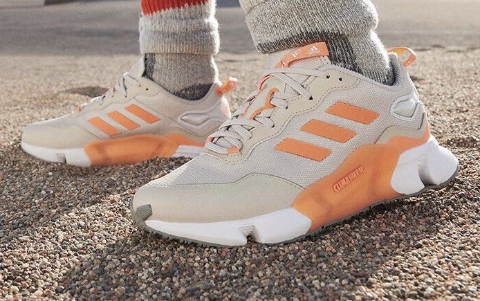 波 全新adidas運動鞋, 女裝, 鞋, 波鞋- Carousell