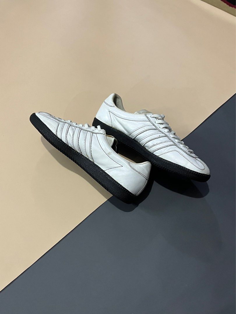 Harga sepatu adidas universal hotsell