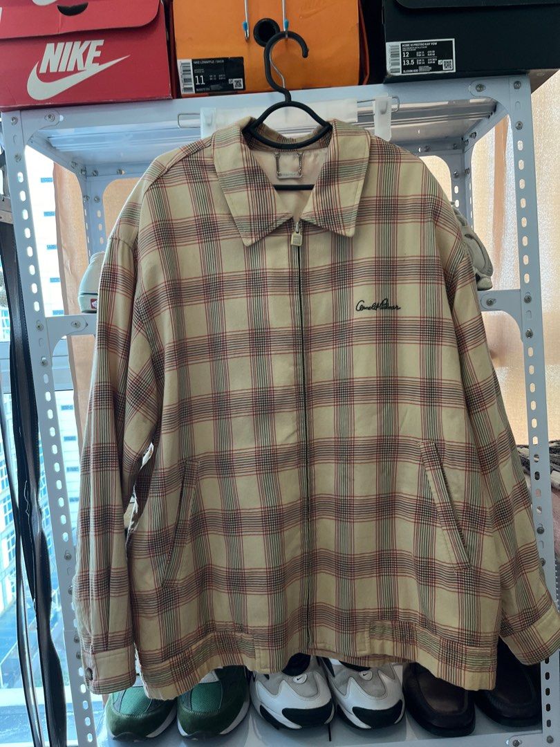 Arnold Palmer Harrington (Category: Coats, Jackets and Outerwear) located in Quezon City. Submitted by engineercj (Listing ID 1334222417, Image 1). Description: Arnold Palmer Harrington - 22x26 1000 Great alternative to Burberry Jackets Makati Area .