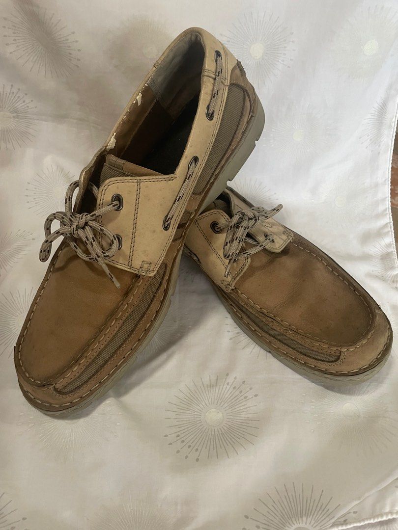 Size 12/Clarks men casual shoe / Authentic (Category: Casual Shoes) located in San Juan City. Submitted by stphilippines (Listing ID 1334208258, Image 2). Description: Authentic Clarks casual shoe. Lightly worn and in a perfect condition. Nice soft leather. .